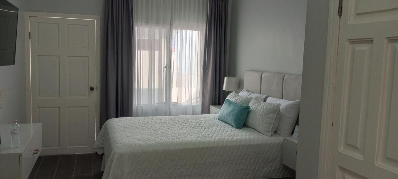 Tramonto Boutique Hotel Ла-Сейба Экстерьер фото